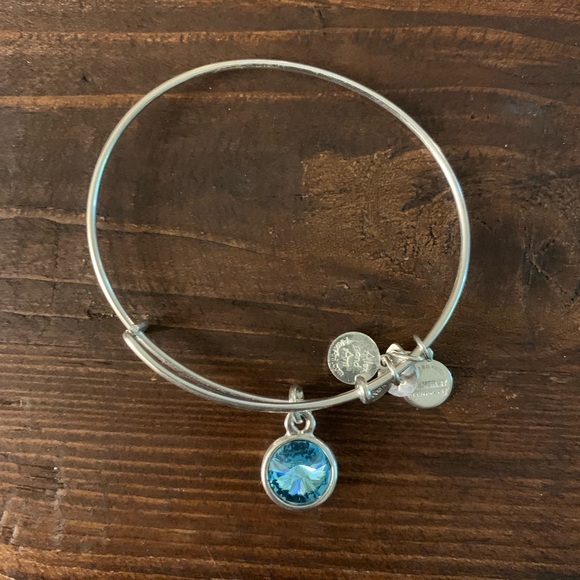 ALEX AND ANI: AQUAMARINE SWAROVSKI CRYSTAL - Picture 1 of 1